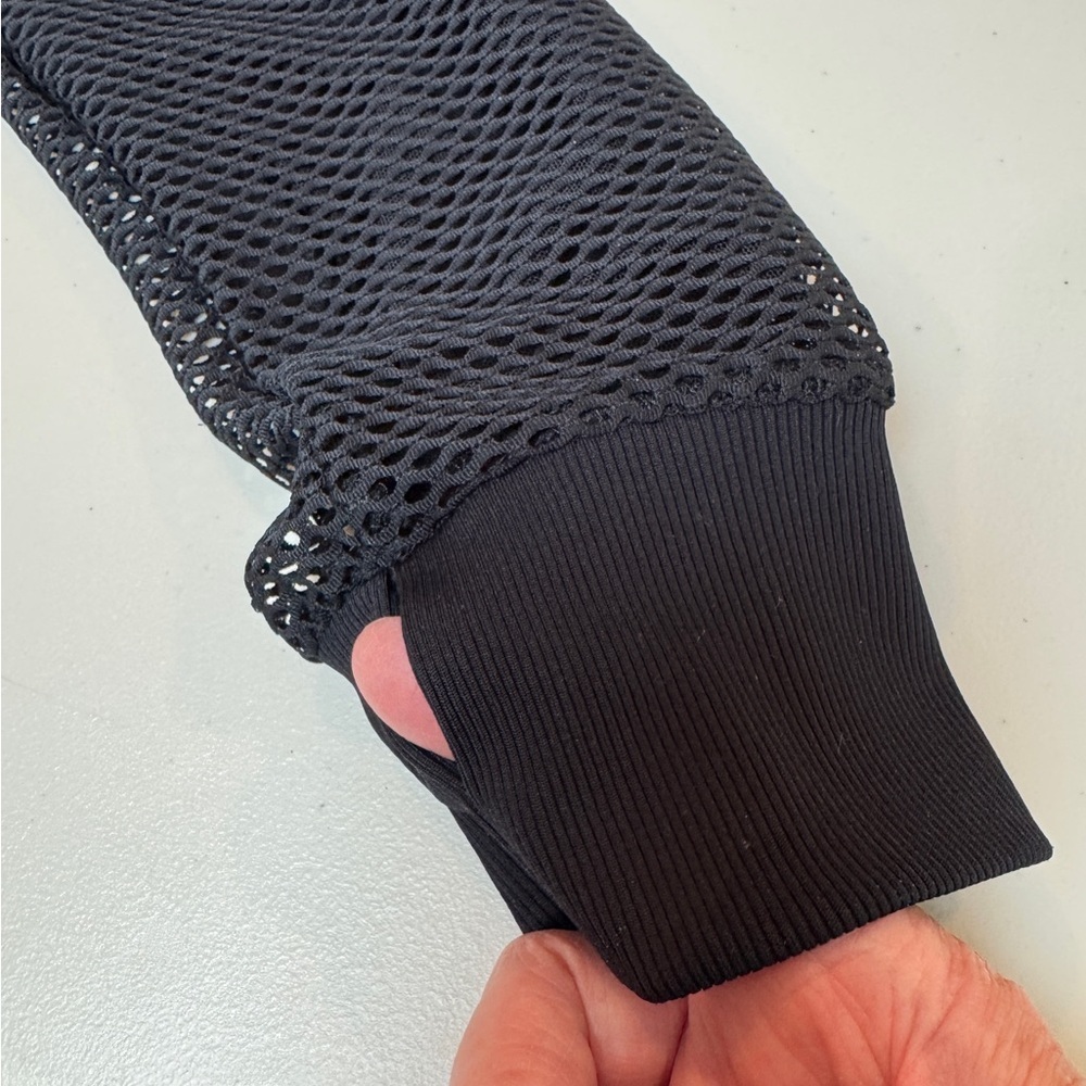 Koral Sofia Mesh Long Sleeve Top Dark Navy Athletic Pullover Size Large Made in - Picture 8 of 15